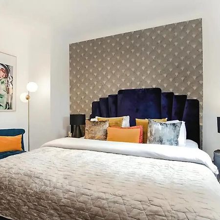 Apartamento Awesome Leicester Sq! Fashion Flat For Theatre Families And Happy Friends Londres Exterior foto