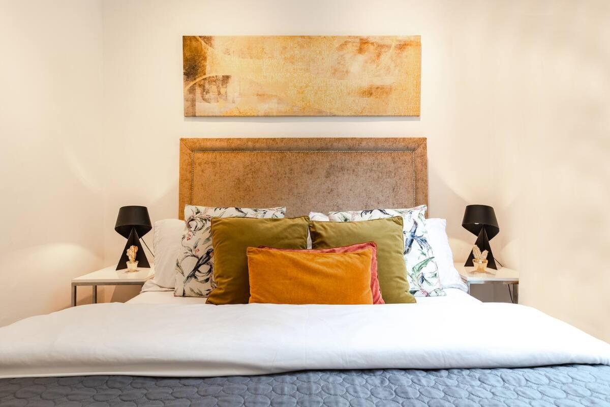 Apartamento Awesome Leicester Sq! Fashion Flat For Theatre Families And Happy Friends Londres Exterior foto