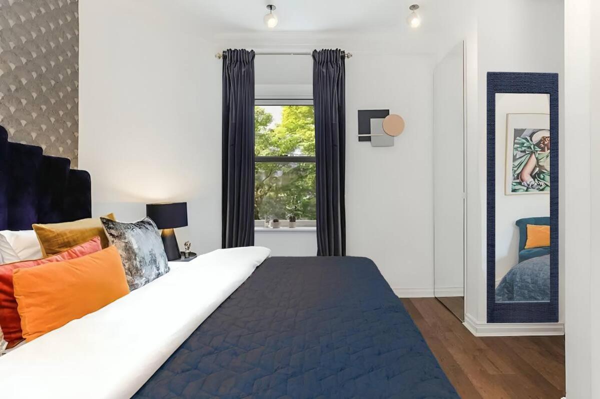 Apartamento Awesome Leicester Sq! Fashion Flat For Theatre Families And Happy Friends Londres Exterior foto